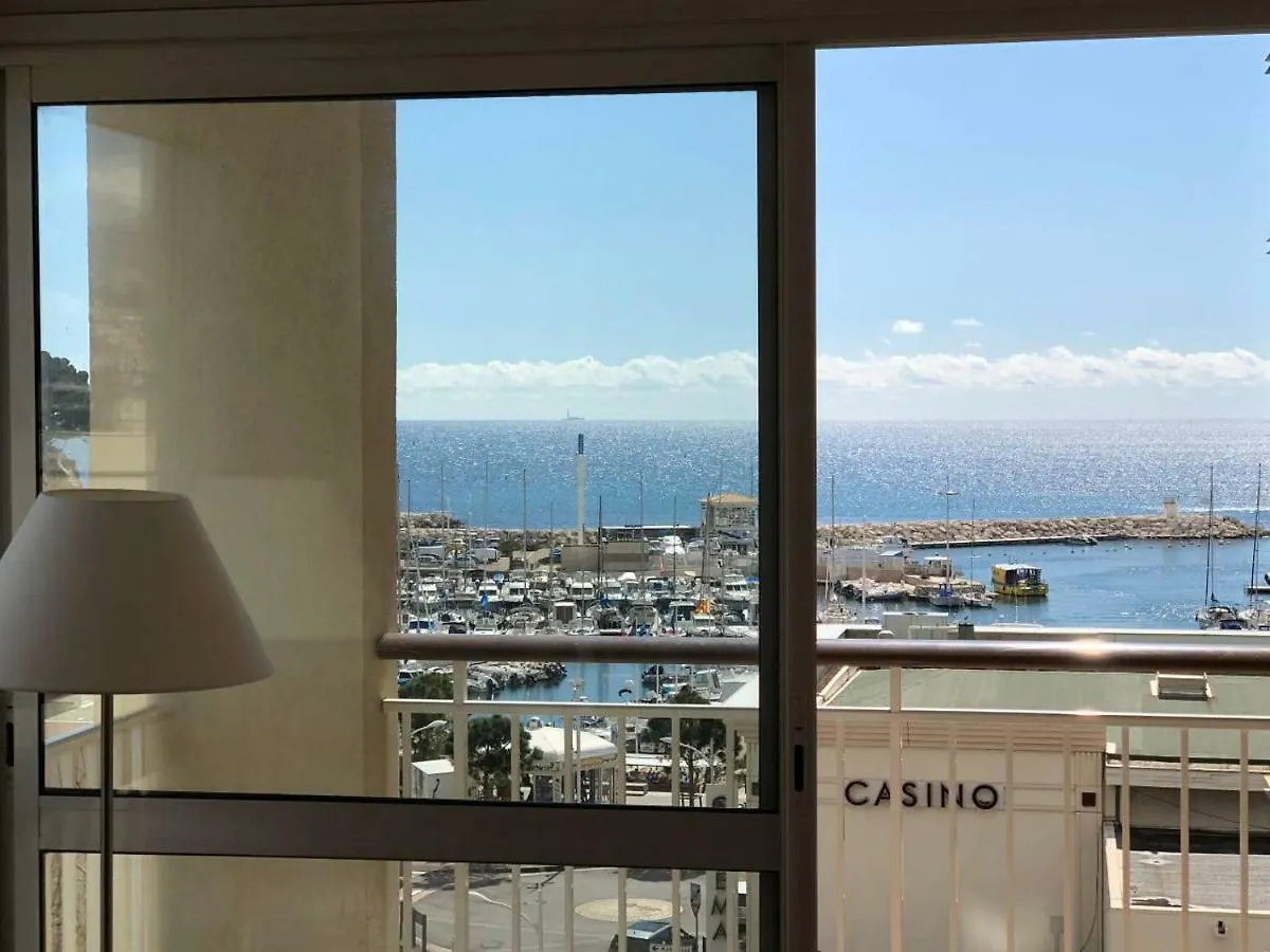 Appartement Vue Sur Mer A 180 ° Carry-le-Rouet France
